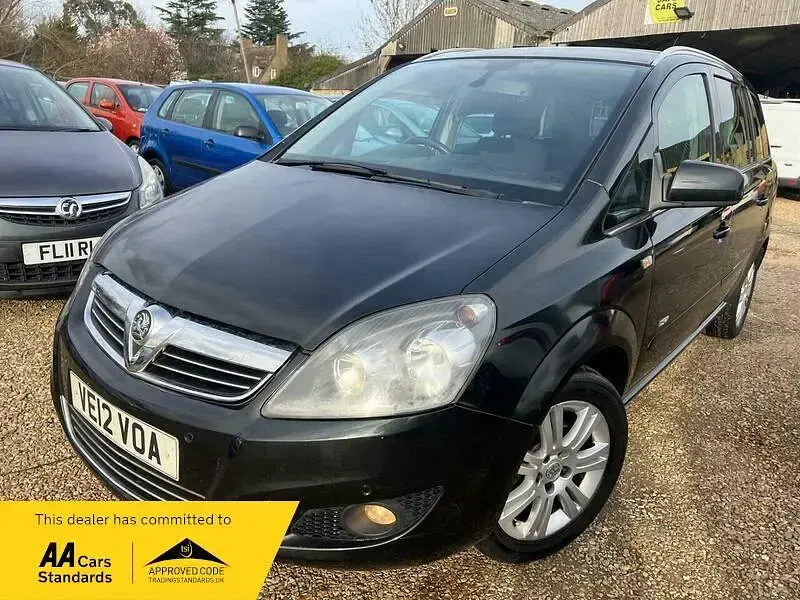 Used Vauxhall Zafira Design Edition 115 HP (84 kW) 2012 Black MPV