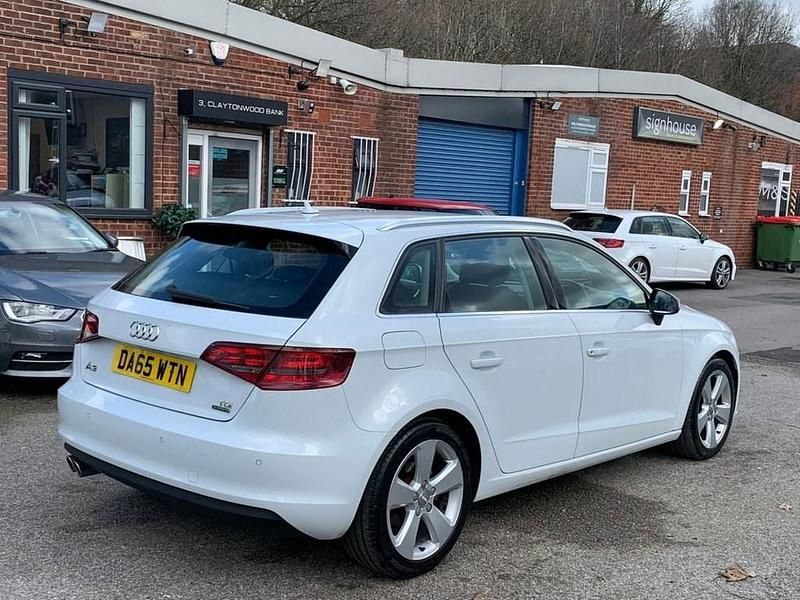 Used Audi A3 Sport 110 HP (80 kW) 2015 White Hatchback