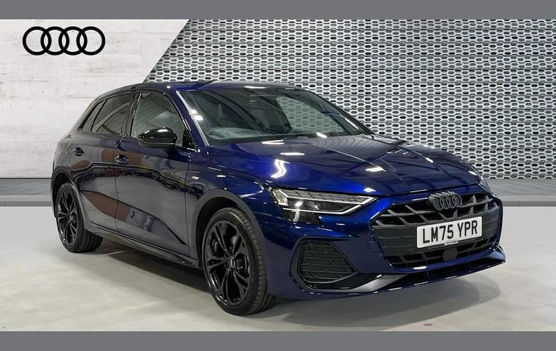 Used Audi A3 e-tron Black Edition 200 HP (147 kW) 2025 Blue Hatchback