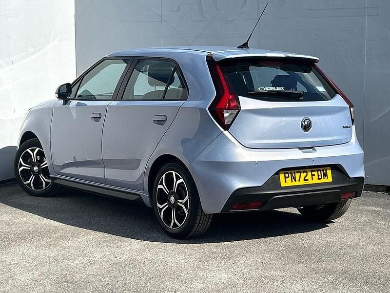 Used MG MG3 Exclusive 106 HP (77 kW) 2022 Silver Hatchback