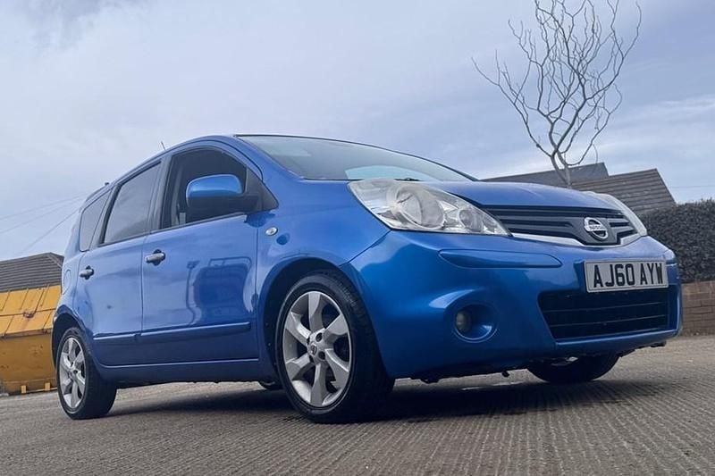 Used Nissan Note Tekna 90 HP (66 kW) 2010 Blue Hatchback