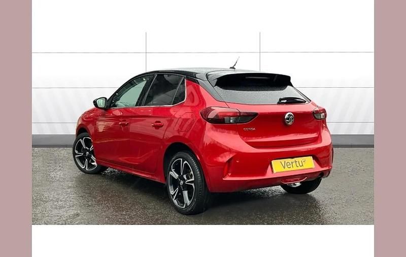 Used Vauxhall Corsa Edition 100 HP (73 kW) 2022 Red Hatchback