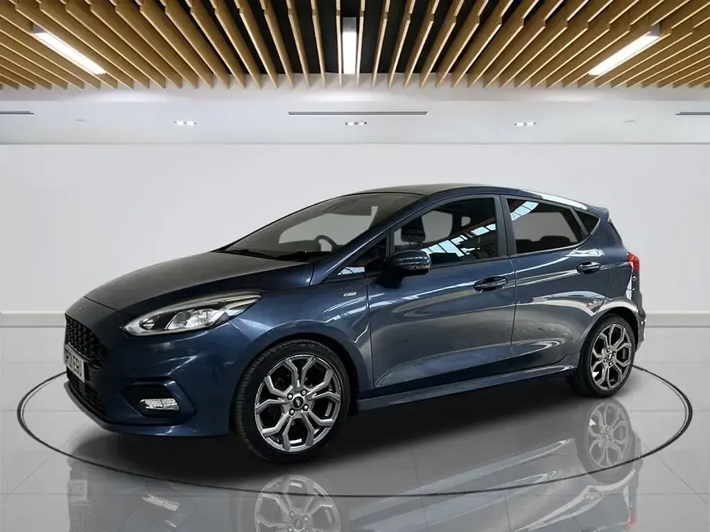 Begagnad Ford Fiesta ST-Line 95 HK (69 kW) 2021 Blå Halvkombi