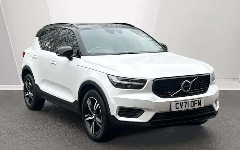 Used Volvo XC40 R-Design 163 HP (119 kW) 2021 SUV