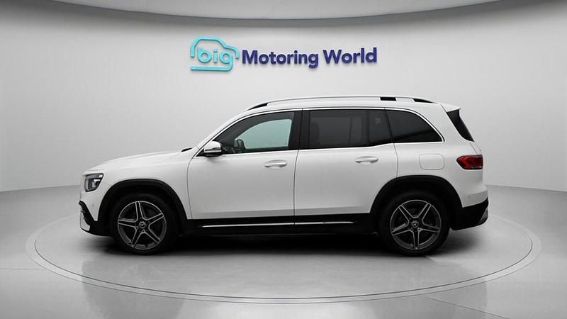 Used Mercedes GLB220 AMG line 190 HP (139 kW) 2020 White SUV