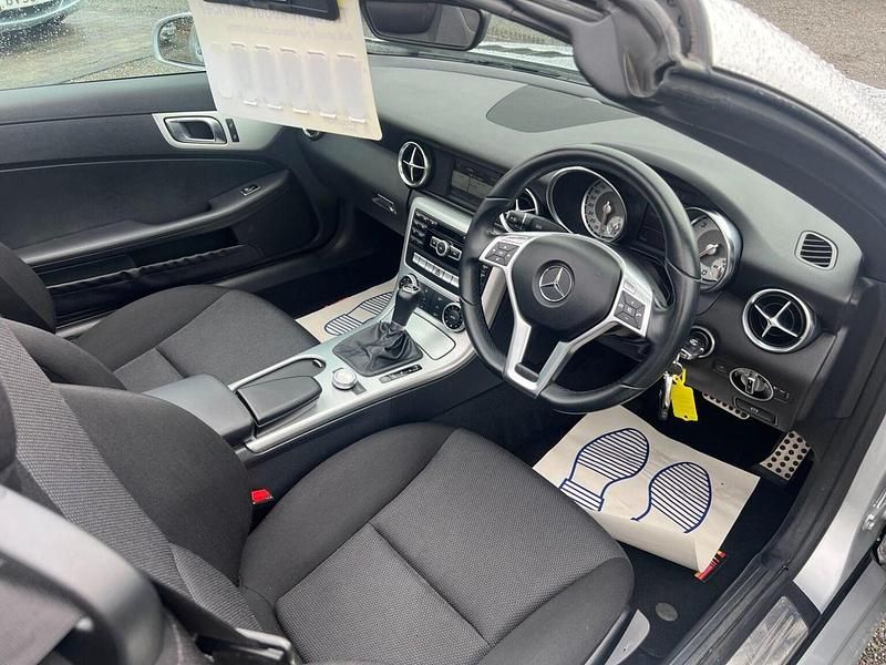 Used Mercedes SLK250 204 HP (150 kW) 2014 Silver Cabriolet