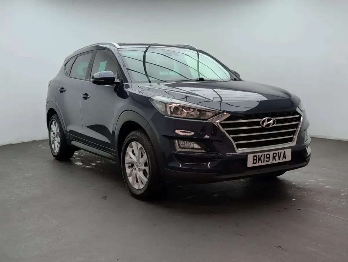 Used Hyundai Tucson SE 132 HP (97 kW) 2019 Blue SUV