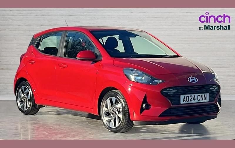 Used Hyundai i10 Advanced 83 HP (61 kW) 2024 Red Hatchback