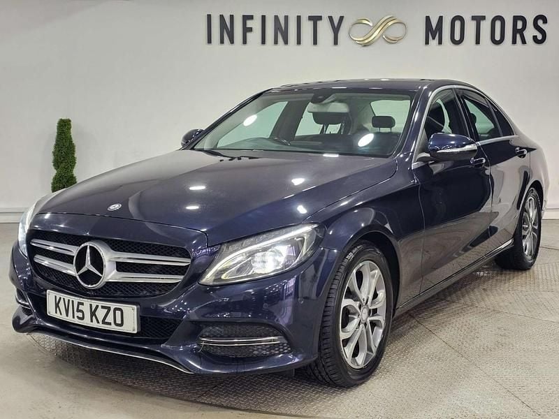 Used Mercedes C200 184 HP (135 kW) 2015 Blue Sedan