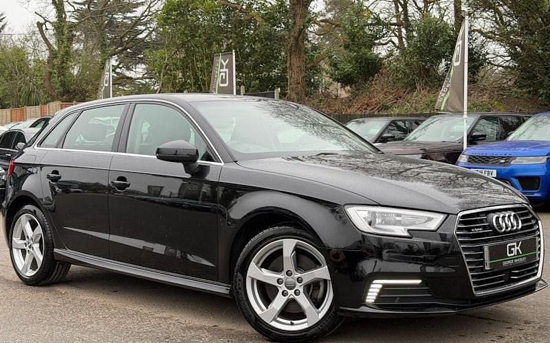Begagnad Audi A3 e-tron 204 HK (150 kW) 2020 Halvkombi