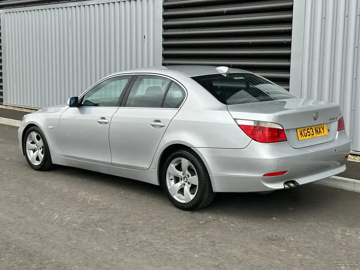 Used BMW 530 2003 Silver Sedan