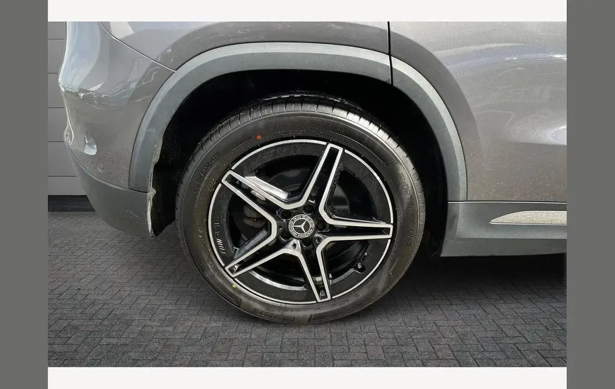 Used Mercedes GLA200 AMG Line Premium 163 HP (119 kW) 2023 Grey SUV