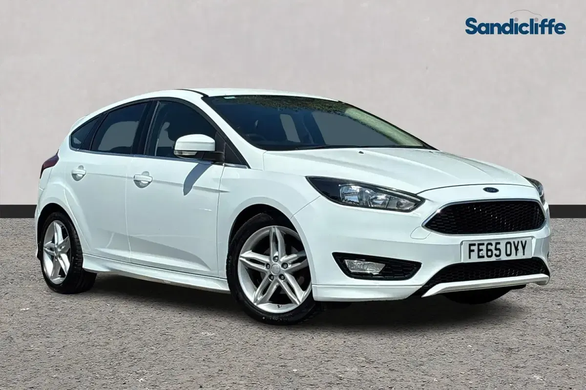 Used Ford Focus Zetec 125 HP (91 kW) 2015 Hatchback