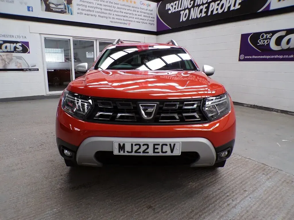 Used Dacia Duster Prestige 91 HP (66 kW) 2022 Orange SUV