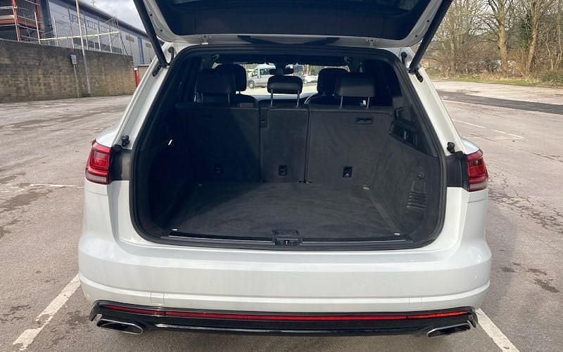 Used VW Touareg R-line 286 HP (210 kW) 2023 SUV