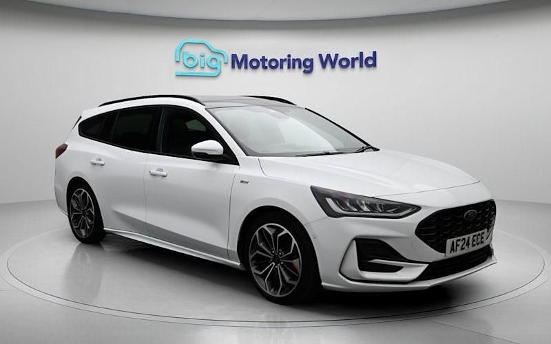 Usado Ford Focus ST-Line X 125 HP (91 kW) 2024 Branco Carrinha