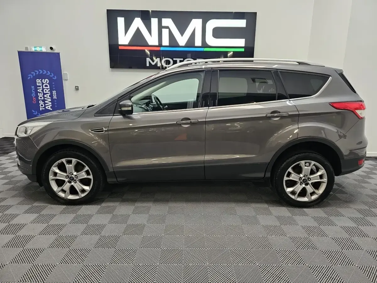 Begagnad Ford Kuga Titanium 163 HK (119 kW) 2013 Grå SUV