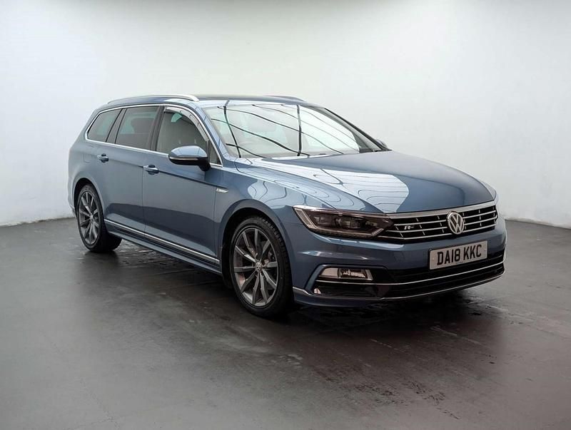 Used VW Passat R-line 220 HP (161 kW) 2018 Blue Estate