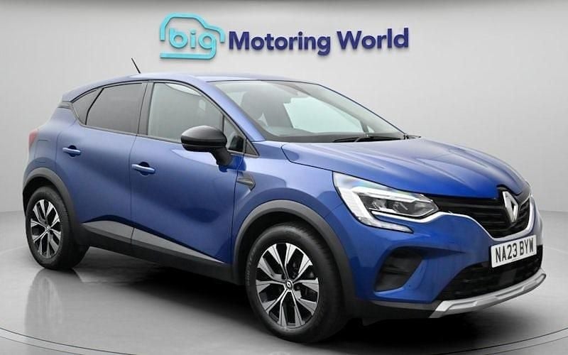 Used Renault Captur Evolution 143 HP (105 kW) 2023 Blue SUV