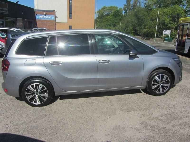 Used Citroën Grand C4 Picasso Feel 130 HP (95 kW) 2019 Grey MPV
