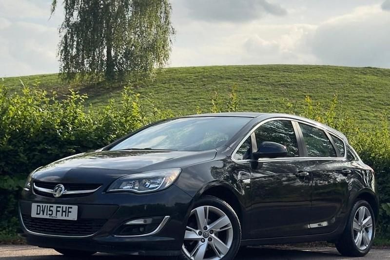 Used 2015 Vauxhall Astra SRi Hatchback | £3,600 (Super price) - Image 1/1