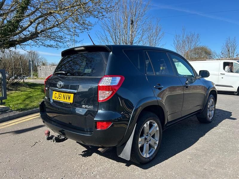 Usado Toyota RAV4 SR 2011 Cinzento SUV