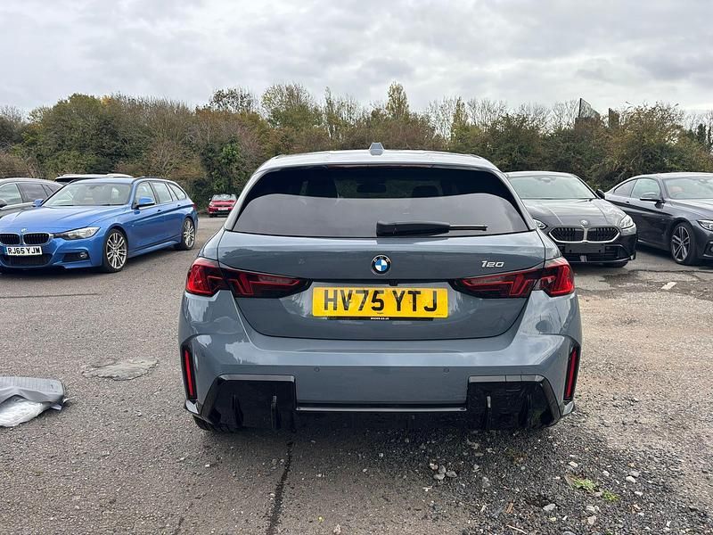 New BMW 120 M Sport 156 HP (114 kW) 2025 Storm bay Hatchback