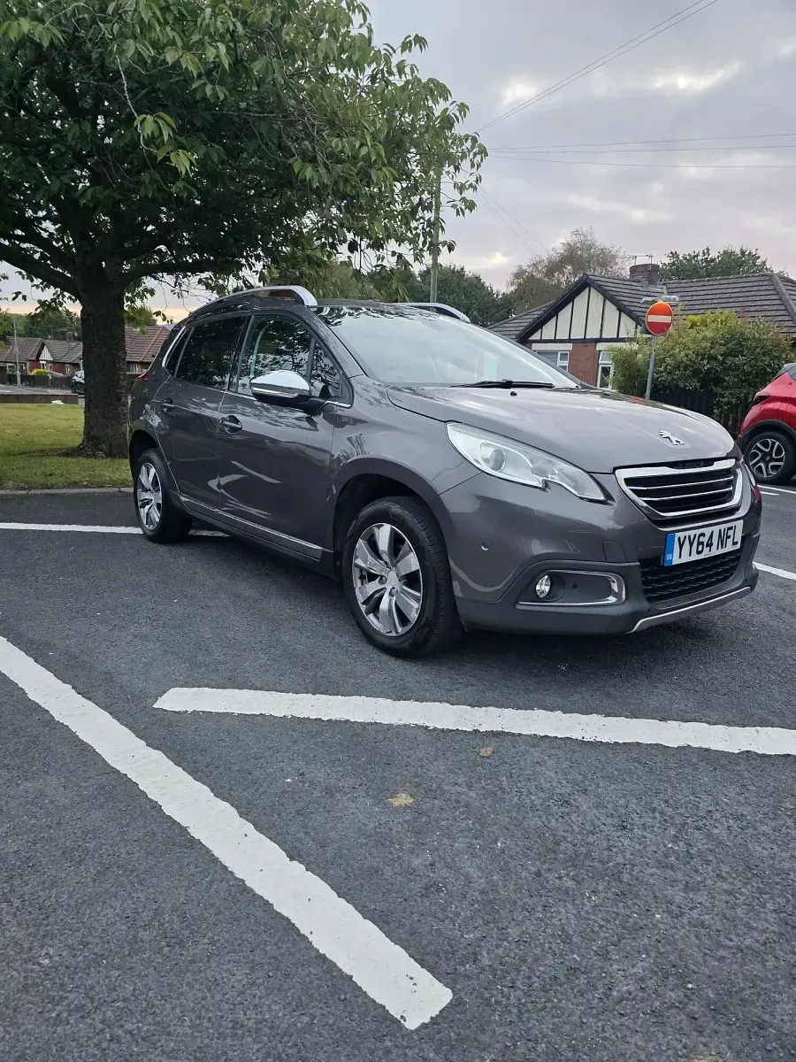 Used Peugeot 2008 Crossway 80 HP (58 kW) 2014 Grey SUV