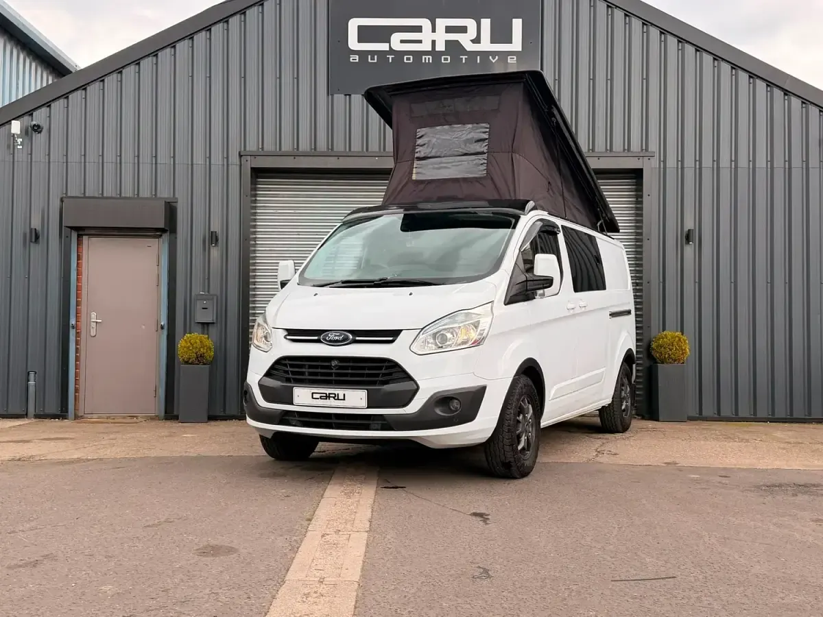 Used Ford Transit Custom Limited 125 HP (91 kW) 2014 White