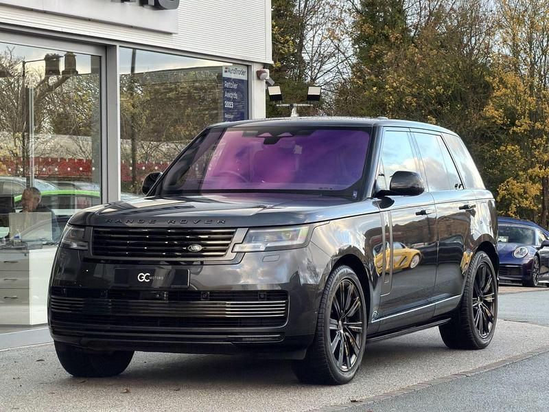 Grey Used 2025 Land Rover Range Rover S SUV | £125,990 (Super price) - Image 1/3