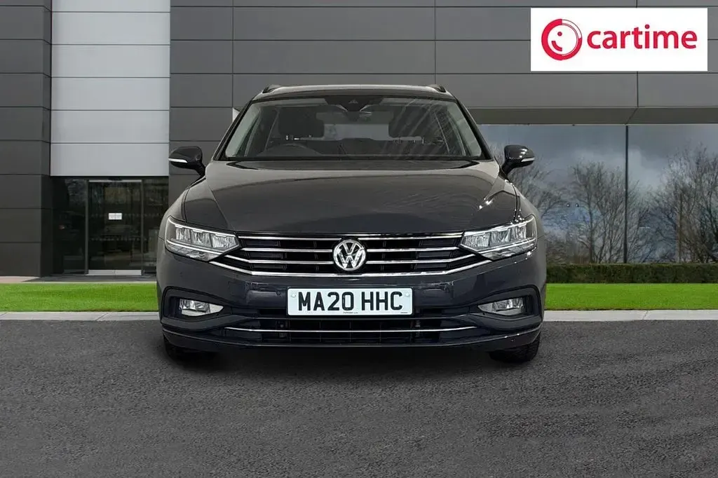 Used VW Passat SE 120 HP (88 kW) 2020 Grey Estate