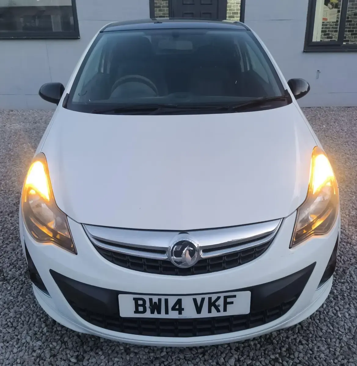 Used Vauxhall Corsa Edition 2014 White Hatchback