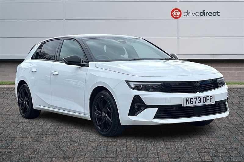Used Vauxhall Astra S 131 HP (96 kW) 2024 White Hatchback