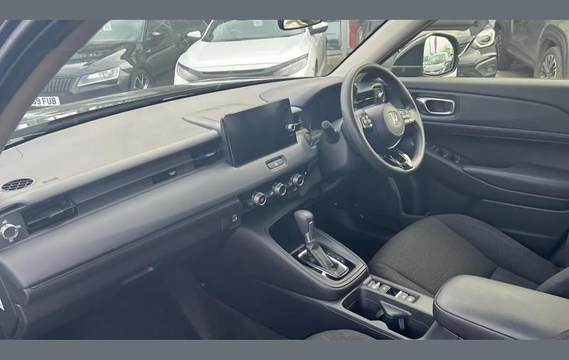 Used Honda HR-V Elegance 128 HP (94 kW) 2023 Black SUV