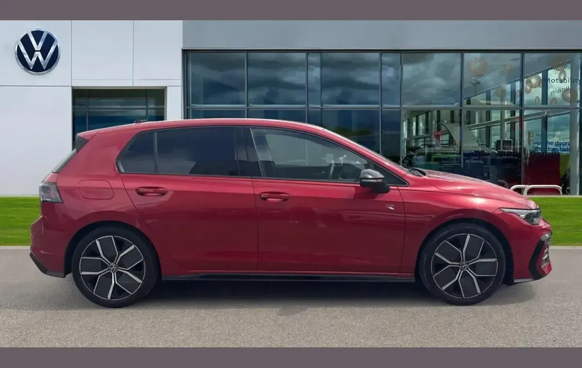 Used VW Golf VIII Black Edition 150 HP (110 kW) 2026 Kings red premium metallic Hatchback