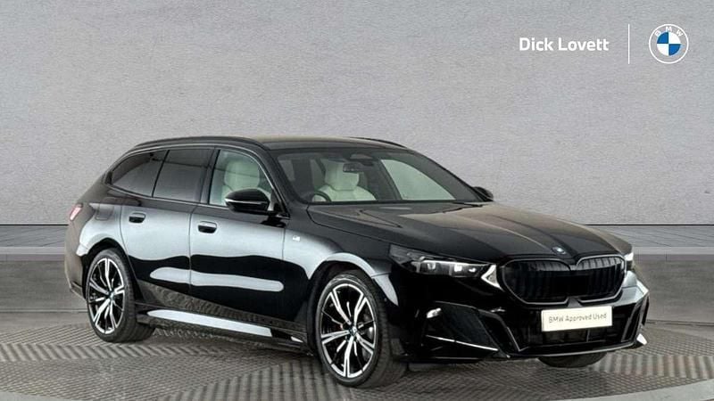 Black Used 2025 BMW 530e M Sport Estate | £48,000 (Good price) - Image 1/4