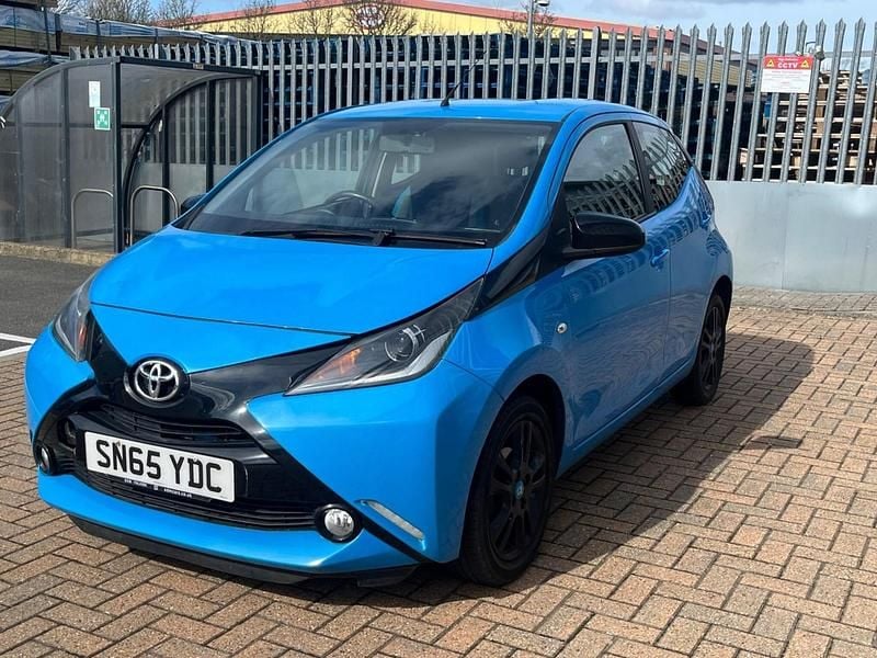 Used Toyota Aygo X-cite 2015 Blue Hatchback