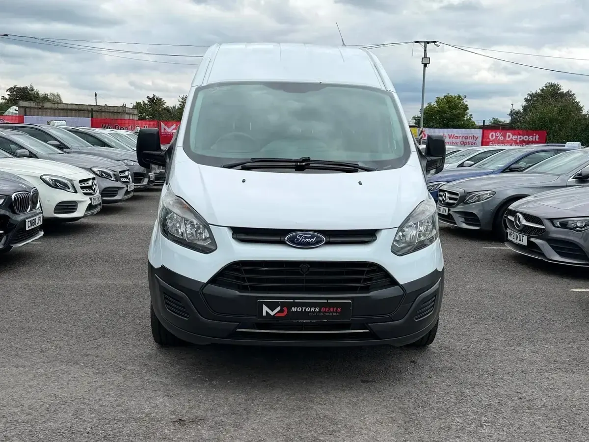 Used Ford Transit Custom 105 HP (77 kW) 2017 White Van