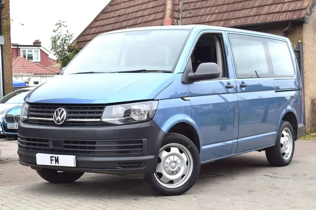 Used VW T6.1 S 102 HP (75 kW) 2019 Blue Van