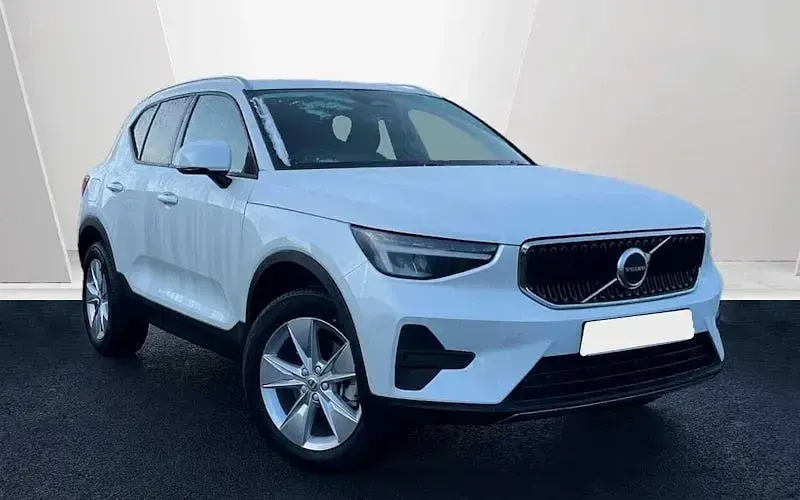 Used Volvo XC40 Core 163 HP (119 kW) 2026 SUV