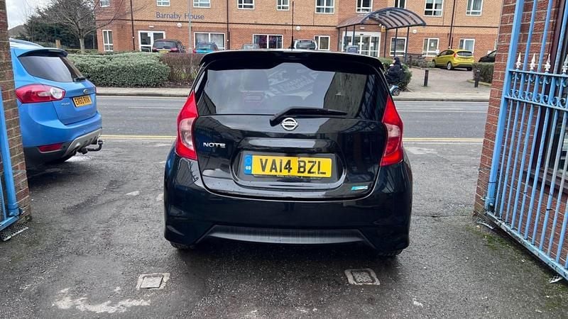 Used Nissan Note Acenta Premium 80 HP (58 kW) 2014 Black Hatchback