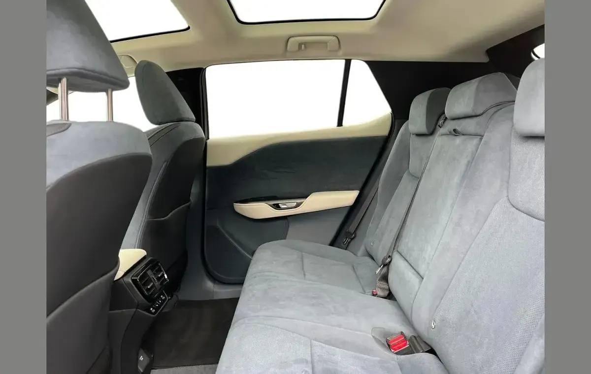 Used Lexus RZ 450e 230 kW (313 HP) 2024 White SUV