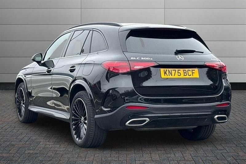 Used Mercedes GLC300e Urban 313 HP (230 kW) 2025 Obsidian black Estate