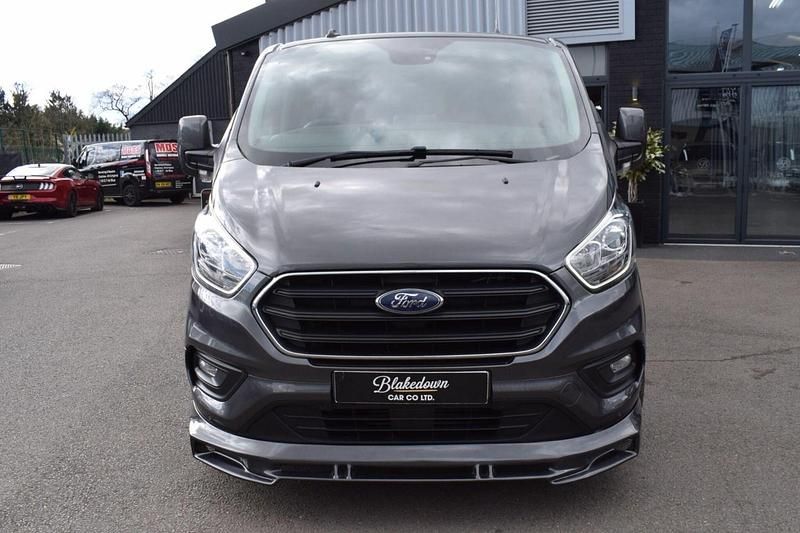 Used Ford Transit Custom Limited 185 HP (136 kW) 2021 Grey Van
