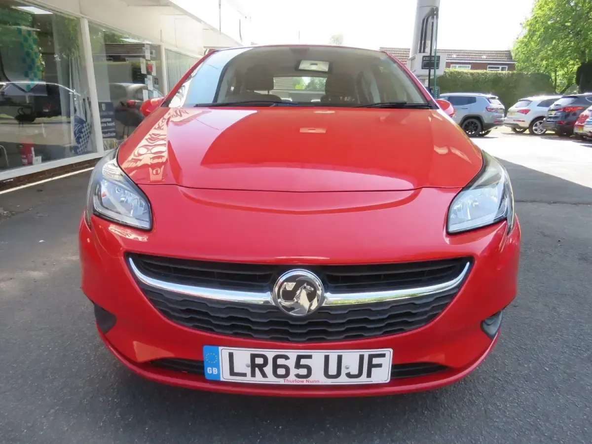Używany Vauxhall Corsa Excite 2015 Czerwony Hatchback