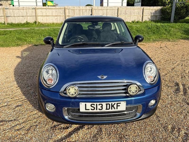Used Mini Cooper Hatch 122 HP (89 kW) 2013 Blue Hatchback