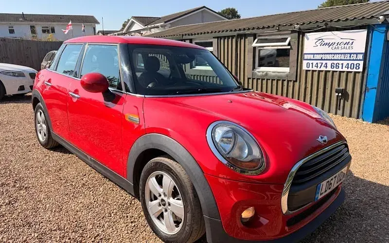 Used Mini ONE Hatch 102 HP (75 kW) 2017 Hatchback