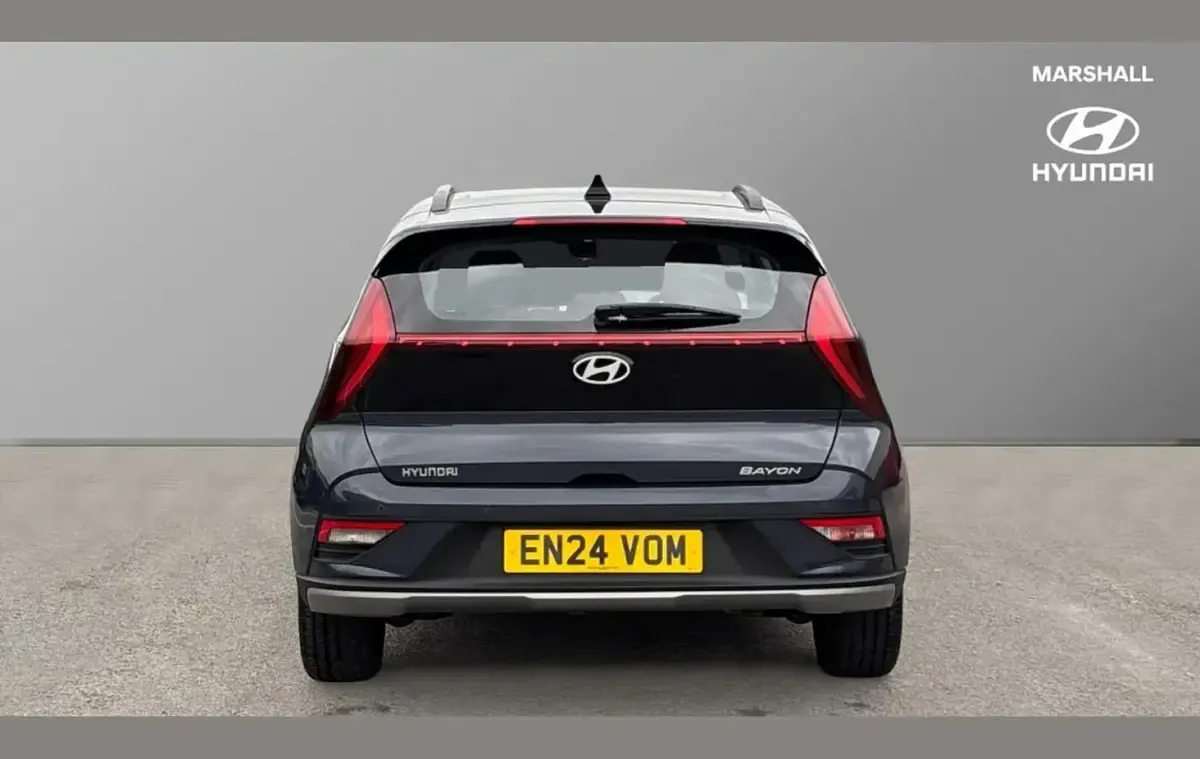 Used Hyundai Bayon Advanced 100 HP (73 kW) 2024 Grey SUV