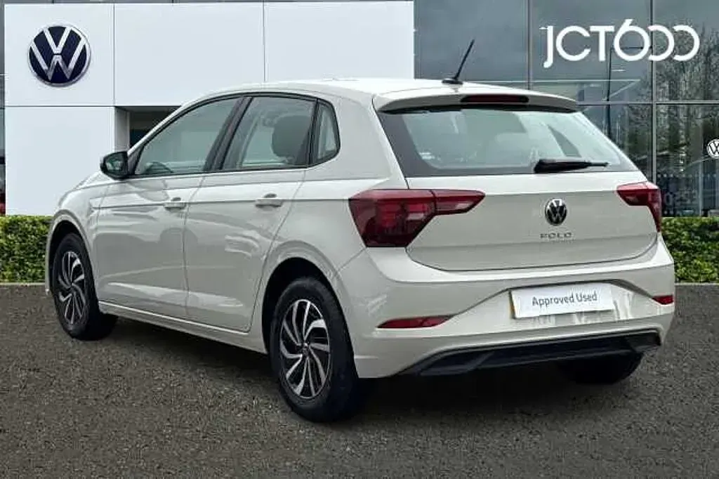 Used VW Polo Life 80 HP (58 kW) 2023 Grey Hatchback