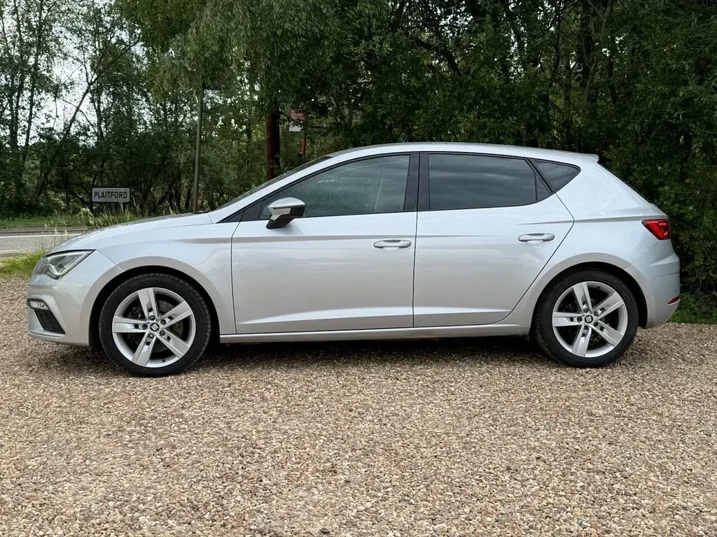 Used Seat Leon FR 184 HP (135 kW) 2017 Silver Hatchback